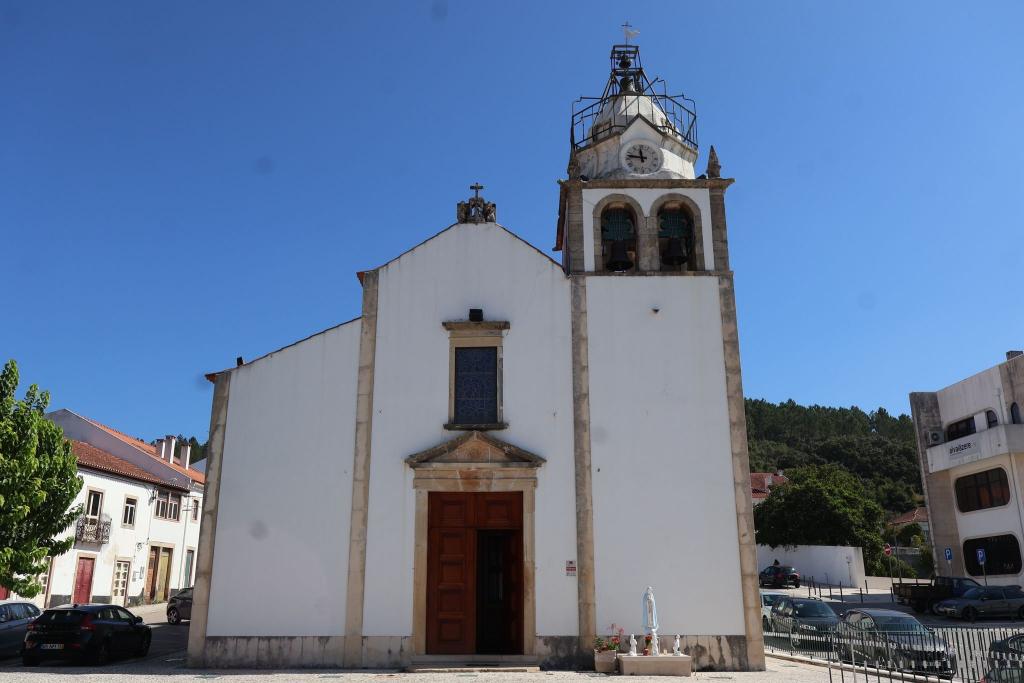 PAR&Oacute;QUIA DE ALVAI&Aacute;ZERE